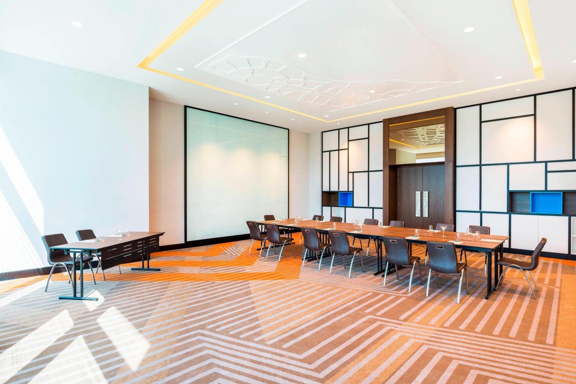 Le Meridien Putrajaya Exterior photo Meeting room