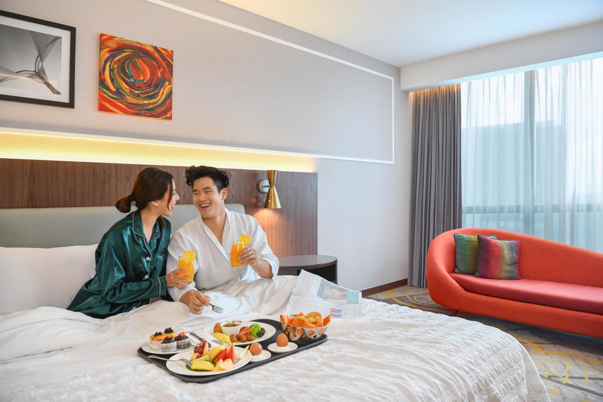Le Meridien Putrajaya Exterior photo Deluxe Room
