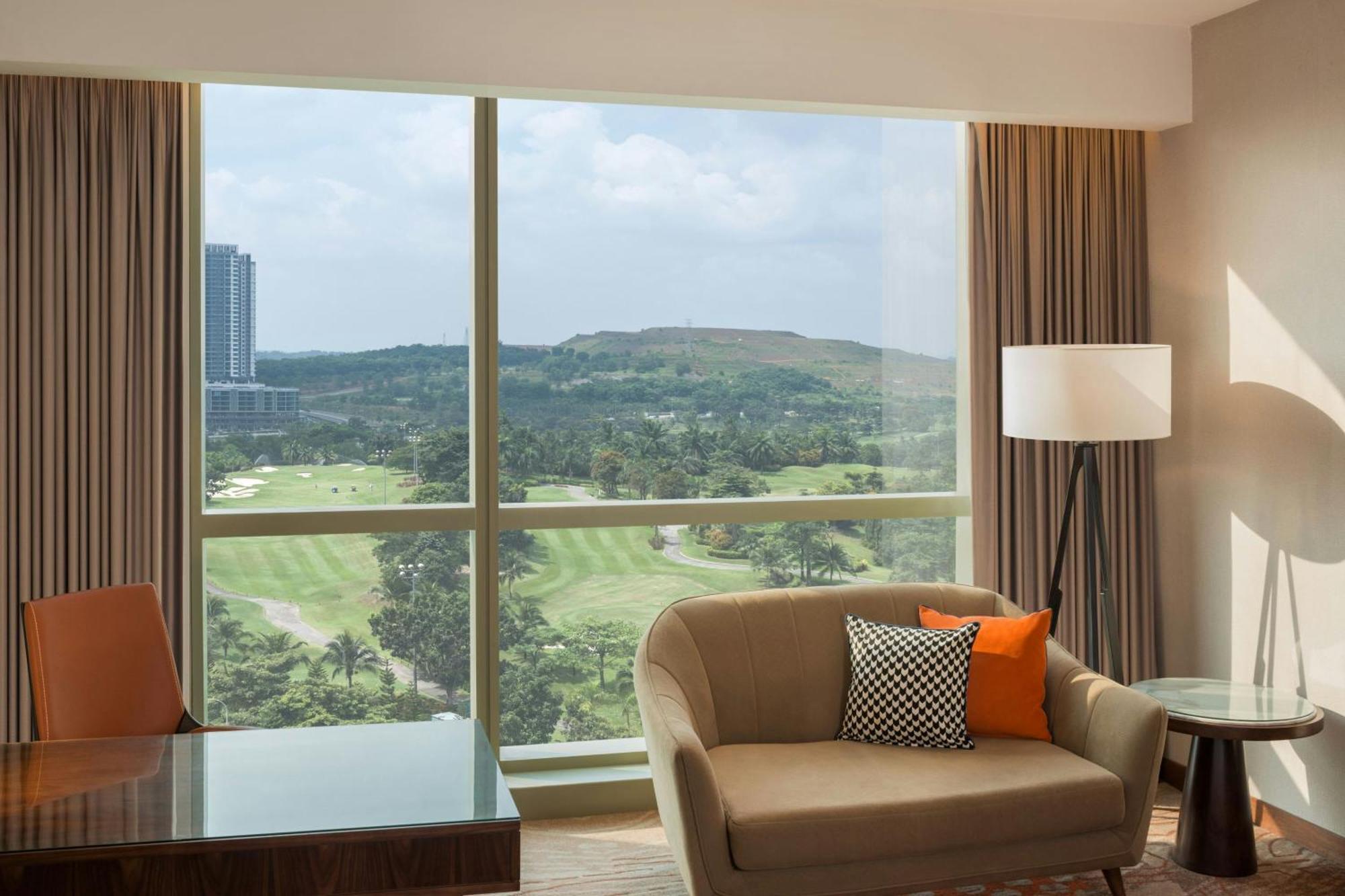 Le Meridien Putrajaya Exterior photo